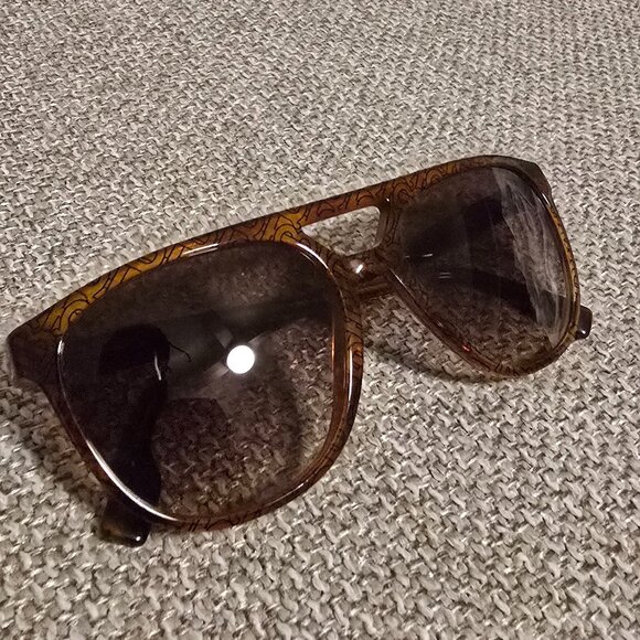 Burberry Sunglasses main image 9